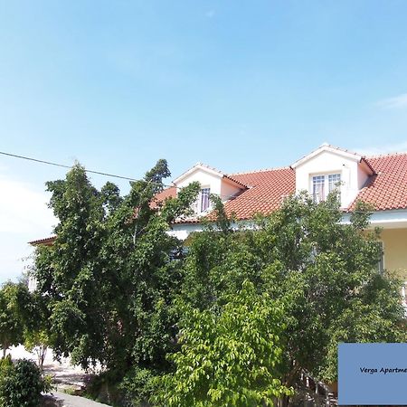 Verga Apartments & Suites 卡拉马塔 外观 照片